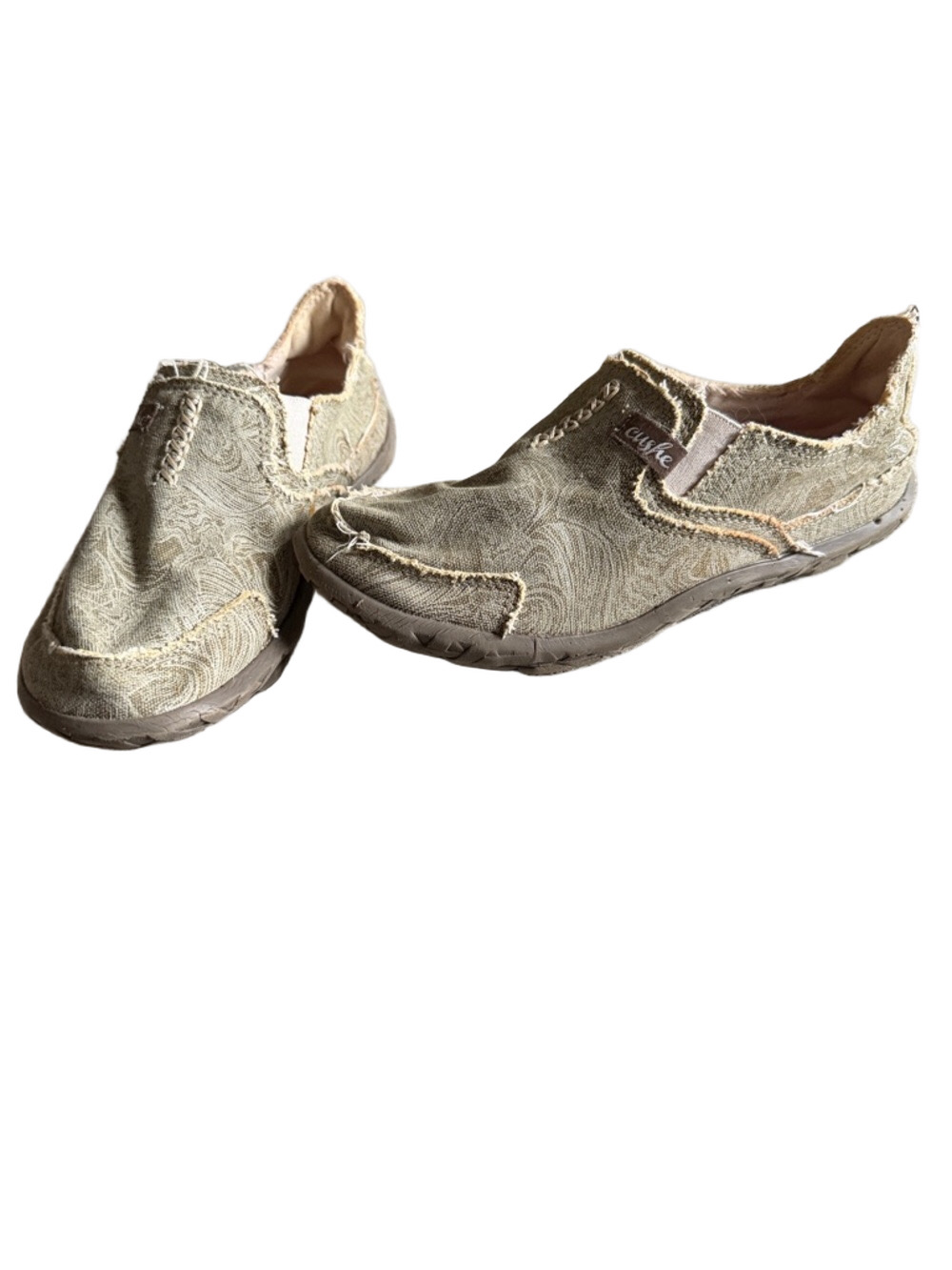 Cushe Slipper II Women’s Size 8 Olive Slip-On Loafers Frayed Trim Comfort Casual